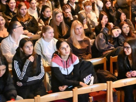 Minifestival upozornil na ohrožení dětí a dospívajících