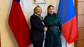 O prohloubení obchodní a akademické spolupráce jednali senátoři v Mongolsku