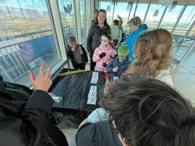 Čarodějnice Bilana nezvítězila! Děti si naopak užily v Infocentru Elny Ledvice báječný den