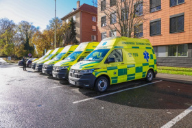 Kraj koupil jedenáct nových sanitek