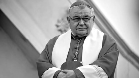 Zemřel kardinál Dominik Duka