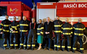 Dvě nová vozidla pro potřebné