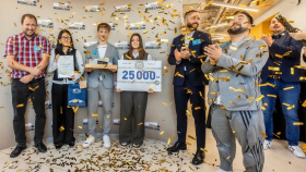 Studenti z Kadaně postavili nejlepší pavilon pro EXPO. Byl celý z lepenky