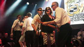 Ilona Csáková si odskočí ke svým tygrům pokřtít nové album