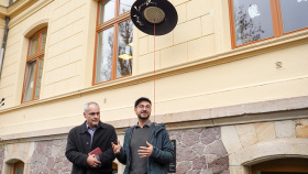 Magický klobouk připomíná spisovatele Otfrieda Preußlera