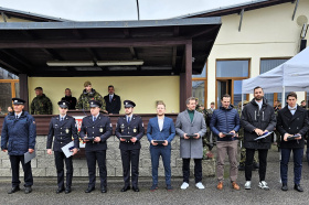 Hejtman vyznamenal zdravotníky, hasiče i civilisty