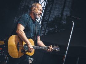 David Koller dorazí do Semil s Best Of tour a novým singlem