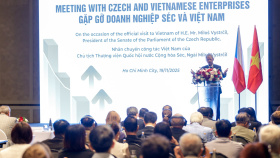 Delegace Senátu otevírá nové obchodní a akademické příležitosti ve Vietnamu