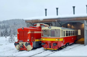 Adventní jízdy nostalgických vlaků v Libereckém kraji