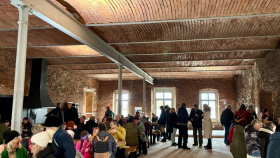 Zámek Bzí na Českobudějovicku se mění v rekreační resort