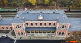 Nádraží ve Františkových Lázních má po rekonstrukci původní podobu