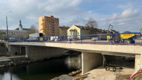 Jeden ze symbolů povodní v Opavě je pryč