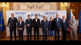 Vedení Senátu poprvé jednalo s novým vedením Poslanecké sněmovny