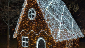 Proč Perníková chaloupka?  Je to francouzský originál