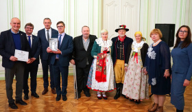 Kraj ocenil osobnosti lidové kultury a obnovy památek