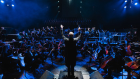 Více než 150 hudebníků a zpěváků rozezní O2 arenu