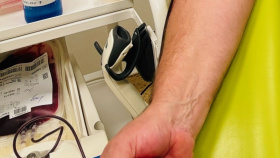 Výzva: Klaudiánova nemocnice aktuálně čelí nedostatku krve krevní skupiny 0+.