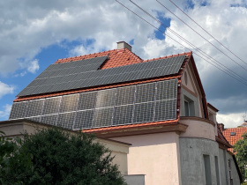 ČEZ Distribuce připojila za loňský rok 17 967 fotovoltaických elektráren s instalovaným výkonem 491,6 MW