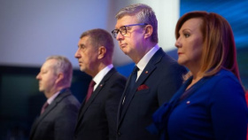 Andrej Babiš obhájil post předsedy hnutí ANO, beze změny zůstávají i místopředsedové