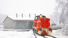 Zimní jízdy historických motoráčků na Zubačce pokračují