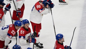 Čeští hokejisté prohráli se Švýcary 3:4, zápas rozhodlo prodloužení. Ve skupině skončili třetí