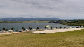 Jezero Most získá město. Bezúplatný převod i s pozemky stát uskuteční příští rok