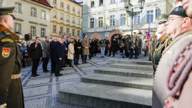 Pieta v Nerudově ulici v Praze