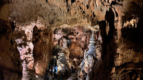 Jeskyně zvou k návštěvě už v březnu a o víkendech