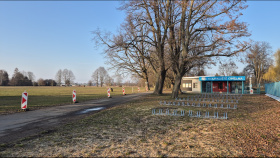 Město rozšíří parkování u koupaliště Cihelna, chce, aby bylo hotové před letní sezonou