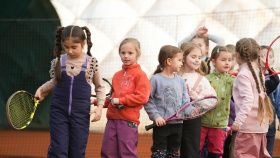 Praha 8 systematicky podporuje sport dětí ve školách, zapojila se do vědeckého projektu