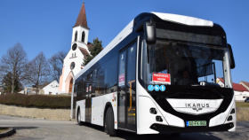 Do Budějovic se vrátil IKARUS. Na zkoušku a na elektřinu
