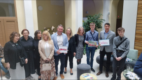 Město pokřtilo omalovánky podle kreseb talentovaného autistického chlapce