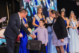 Pardubický ples přivítal vítězky Miss ČR