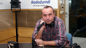 Třináctý díl talkshow Štěpána Javůrka propojí média, hudbu a silné osobní příběhy