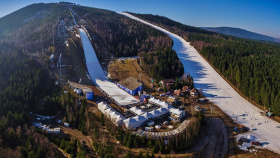 Sportovní areál Harrachov bude v provozu do 19. dubna