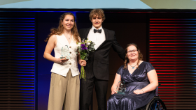 Plavec David Kratochvíl je parasportovcem roku 2025. Anketu ovládl potřetí v řadě