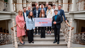 Finalisté převezmou ocenění a vítěz usedne na post hejtmana