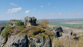 U Drábských světniček hnízdí sokol, stavební práce budou zahájeny v létě