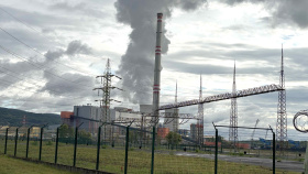 Poslední dominanta podkrušnohorských elektráren Skupiny ČEZ jde k zemi