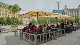 Brno se zaplnilo restauračními zahrádkami