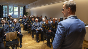 Hejtman ocenil čtyři desítky hasičů za jejich odvahu a nasazení