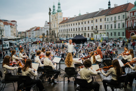 ZUŠ Střezina oslaví 50 let velkou open air akcí v Žižkových sadech Kliknutím zvětšíte obrázek