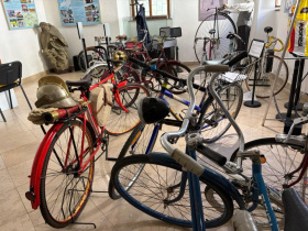 Kostitřas na trati aneb cyklistika na Jílovsku Kliknutím zvětšíte obrázek