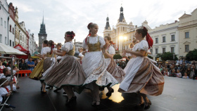 Pardubice roztančí Pernštýnská noc. Centrum města ovládne folklor