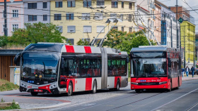 Ekologičtější, rychlejší a s klimatizací. Praha má dvě nové trolejbusové linky