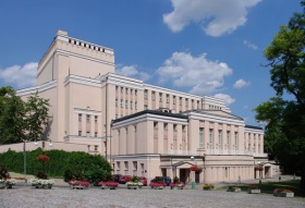 Krušnohorské divadlo zve na komentované prohlídky svých útrob Kliknutím zvětšíte obrázek