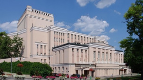 Krušnohorské divadlo zve na komentované prohlídky svých útrob