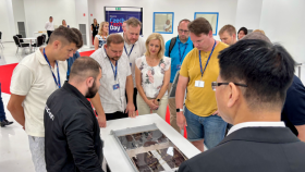 Vedení města navštívilo Foxconn. Czech Tech Day představil budoucnost průmyslu i technologií