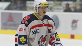 Litvínov hlásí posilu z NHL. Hokejový útočník Kämpf podepsal s klubem tříletou smlouvu