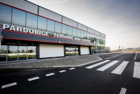 Letiště Pardubice zažívá rekordní sezonu. Odbavilo už 150 tisíc cestujících Kliknutím zvětšíte obrázek